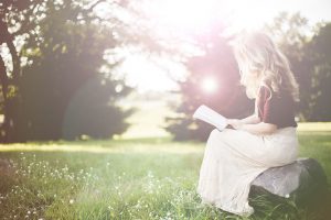 見えずとも輝く神の光